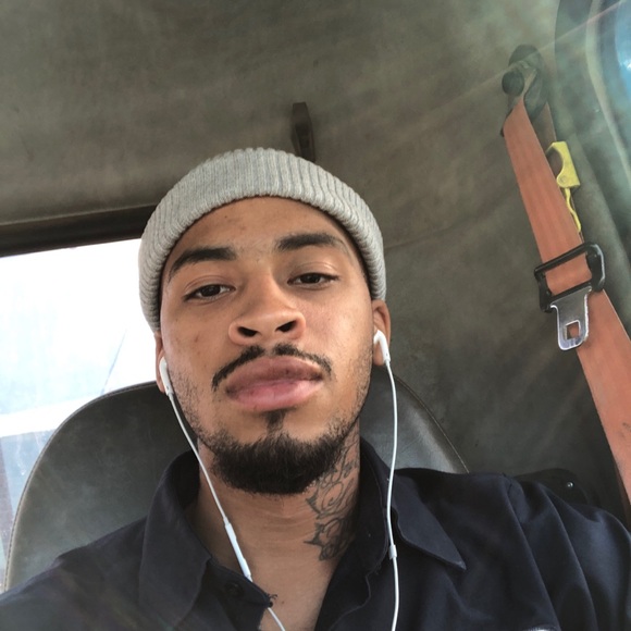 Meet your Posher, Demetrius - Picture 1 of 1